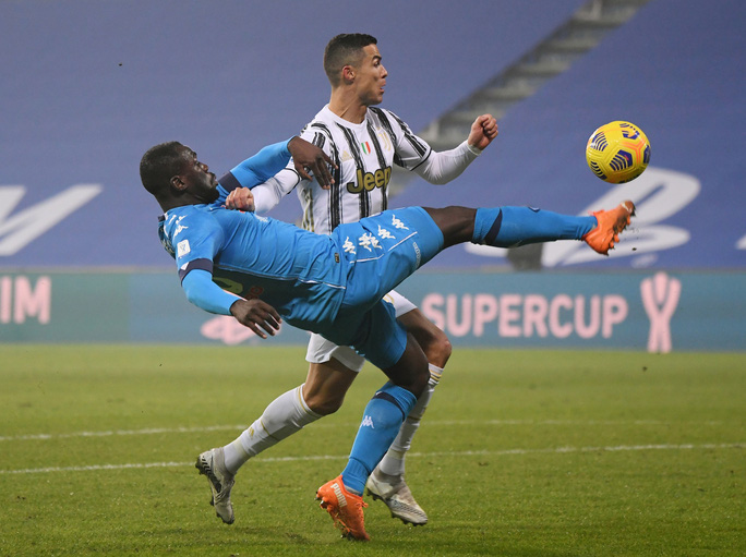 Ronaldo lập công giúp Juventus vô địch Siêu cúp Ý