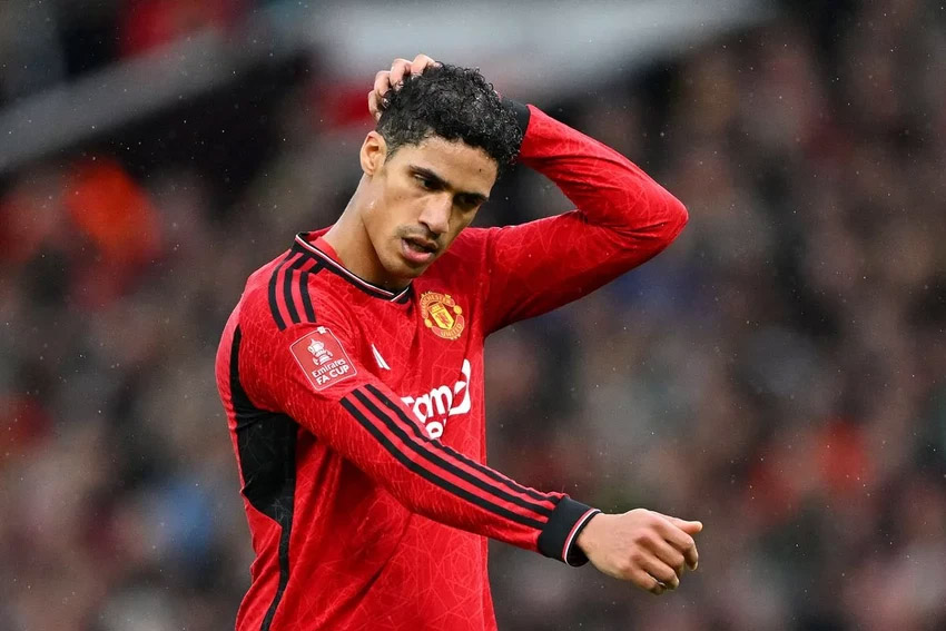 Arsenal được yêu cầu ký hợp đồng miễn phí với Rashford và Varane
