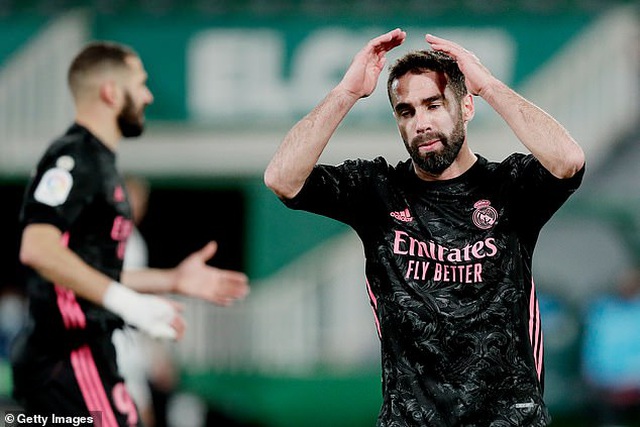 Real Madrid hụt hơi trong cuộc đua ngôi đầu với Atletico